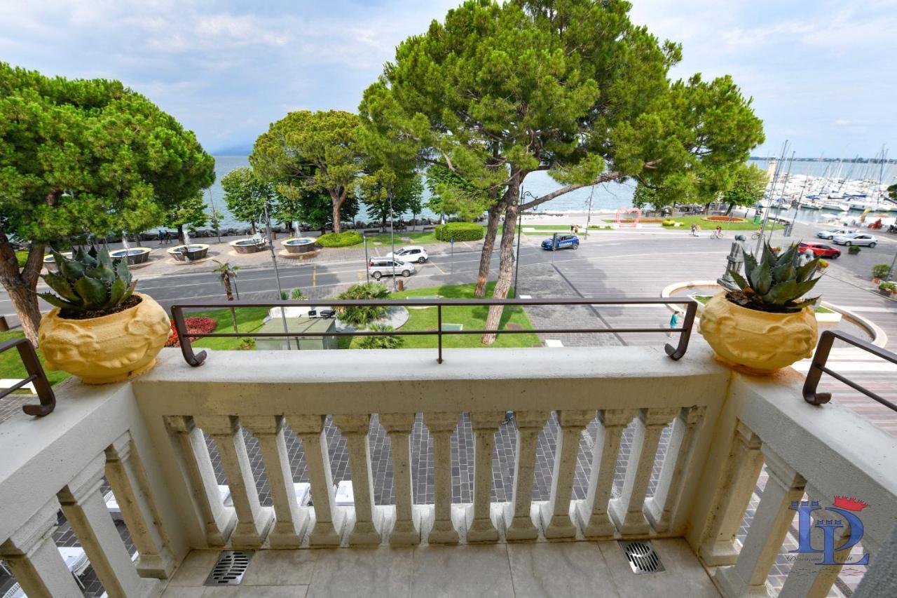 Desenzanoloft Official Partner Marriott Homes & Villas - Palazzo Visconti Luxury Suite Desenzano del Garda Extérieur photo