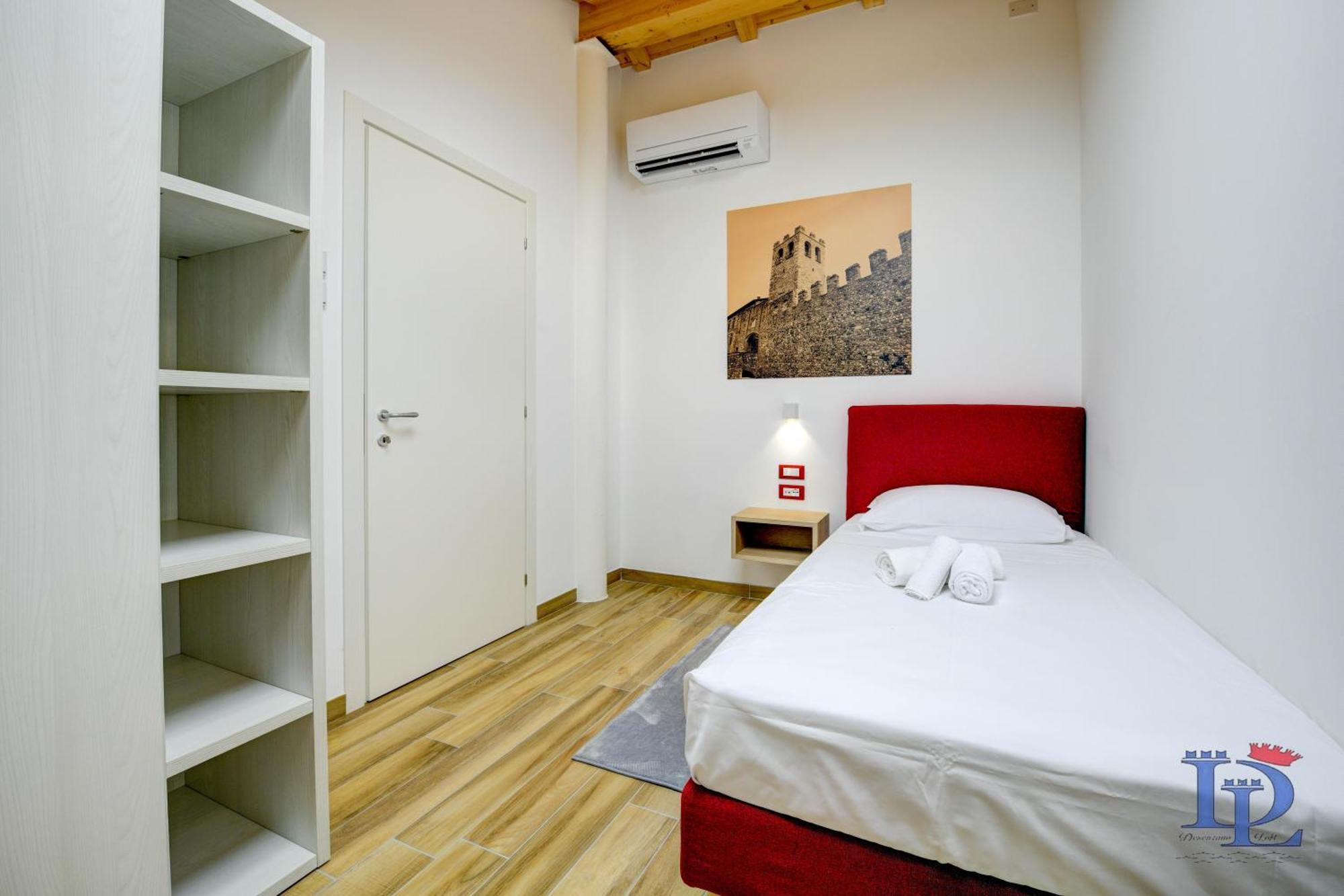 Desenzanoloft Official Partner Marriott Homes & Villas - Palazzo Visconti Luxury Suite Desenzano del Garda Chambre photo