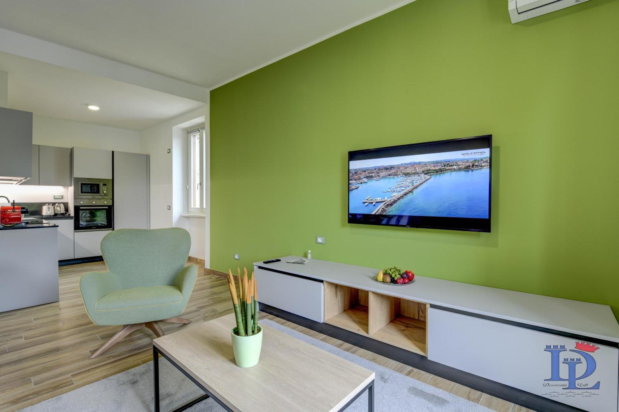 Desenzanoloft Official Partner Marriott Homes & Villas - Palazzo Visconti Luxury Suite Desenzano del Garda Chambre photo